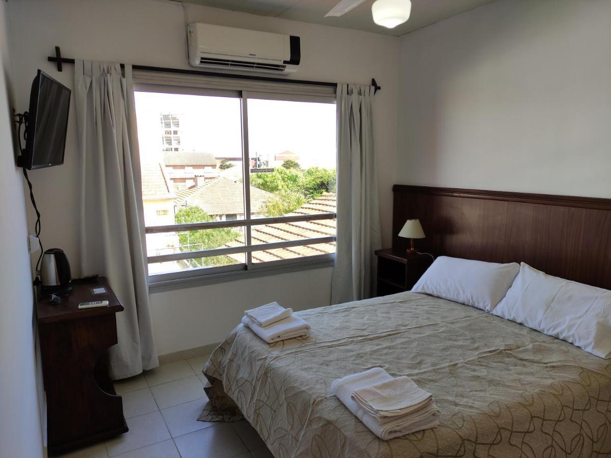 Hosteria Ymaz Villa Gesell Exterior foto